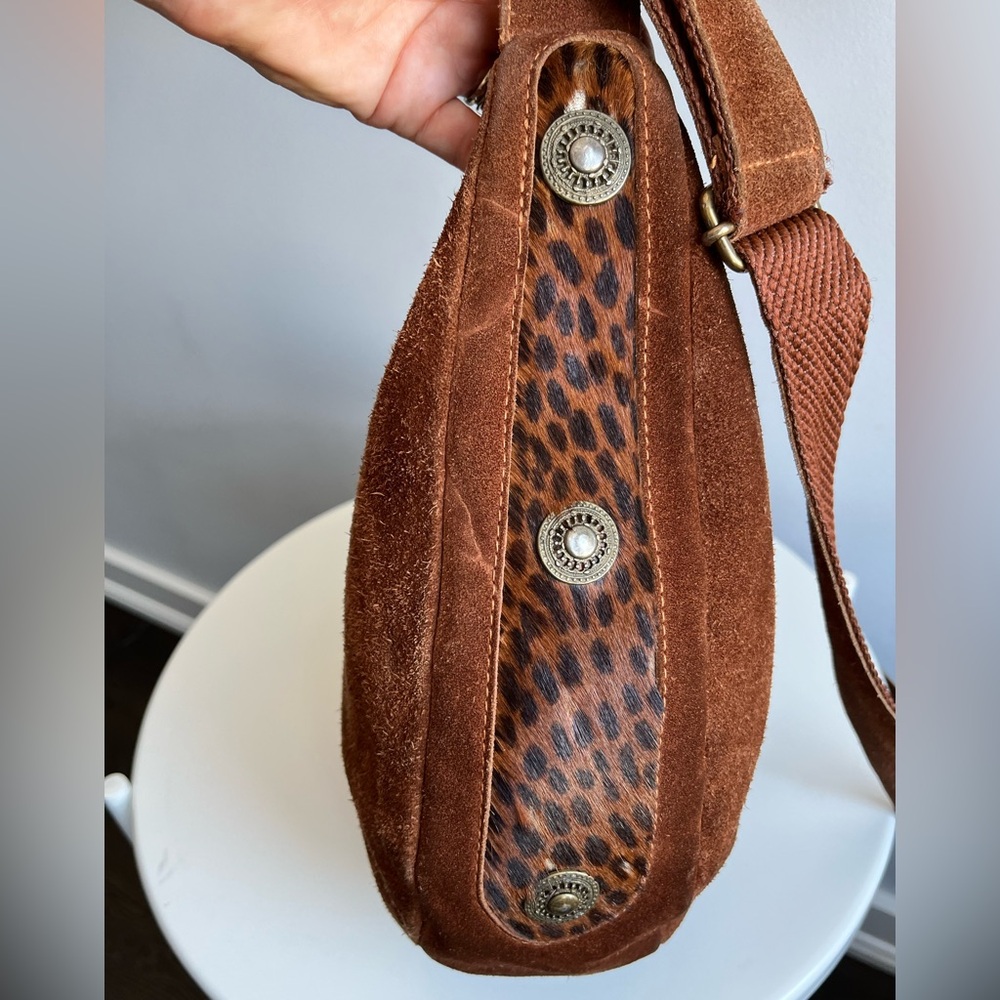 Italian Brown Suede Boho Crossbody Bag with Leopard Fur Accent - Picture 6 of 16